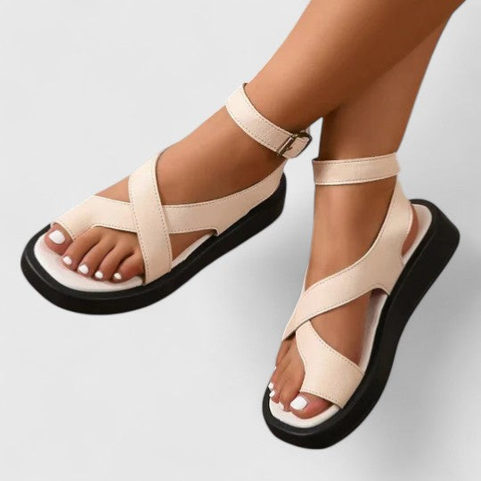 Neve - Sandalen mit Plateau