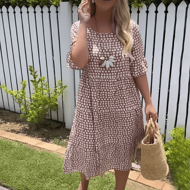 ZORA | Sandfarbenes Midi-Kleid mit kurzen Ärmeln