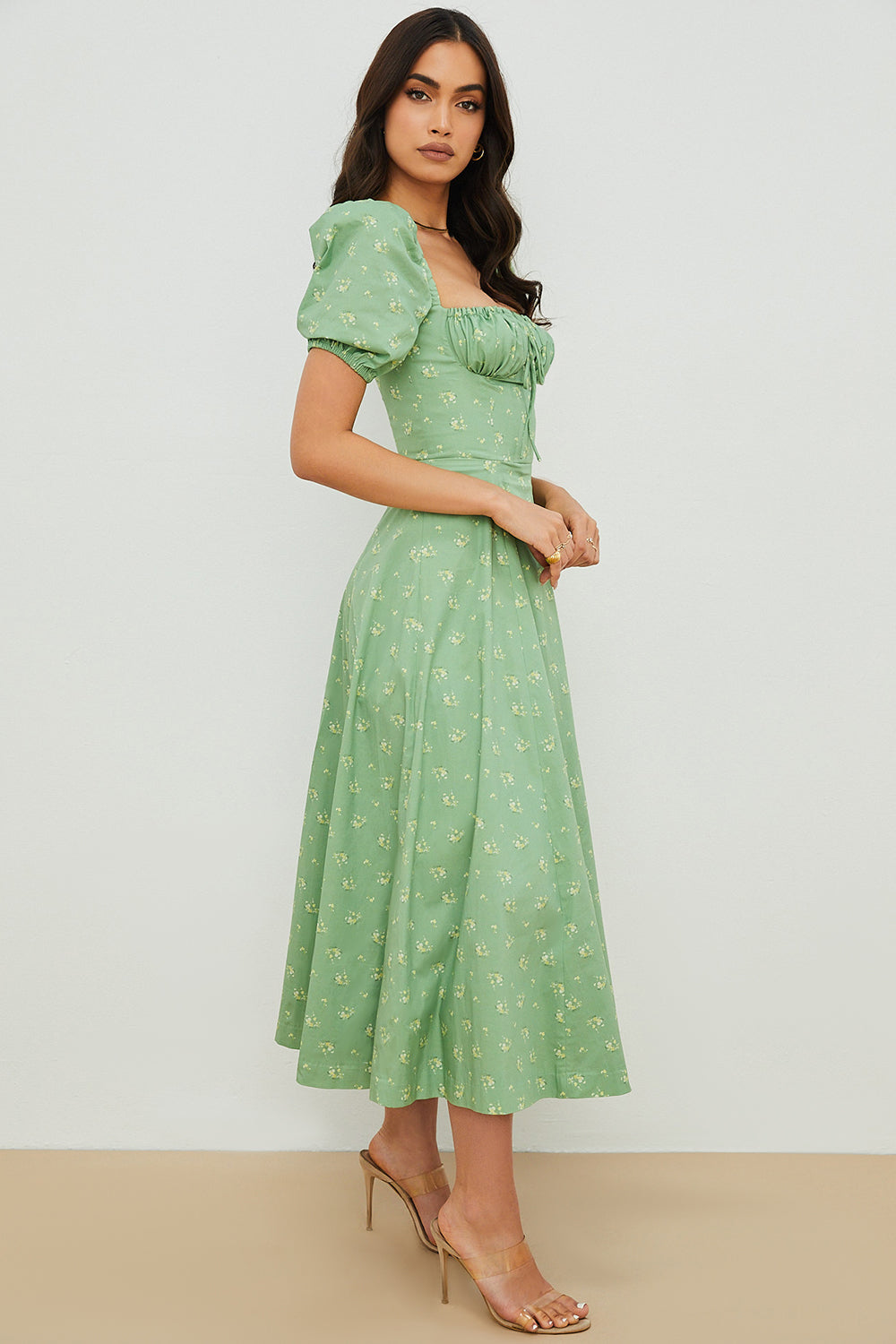 Aviana - Kleid mit Puffärmeln in Bloom