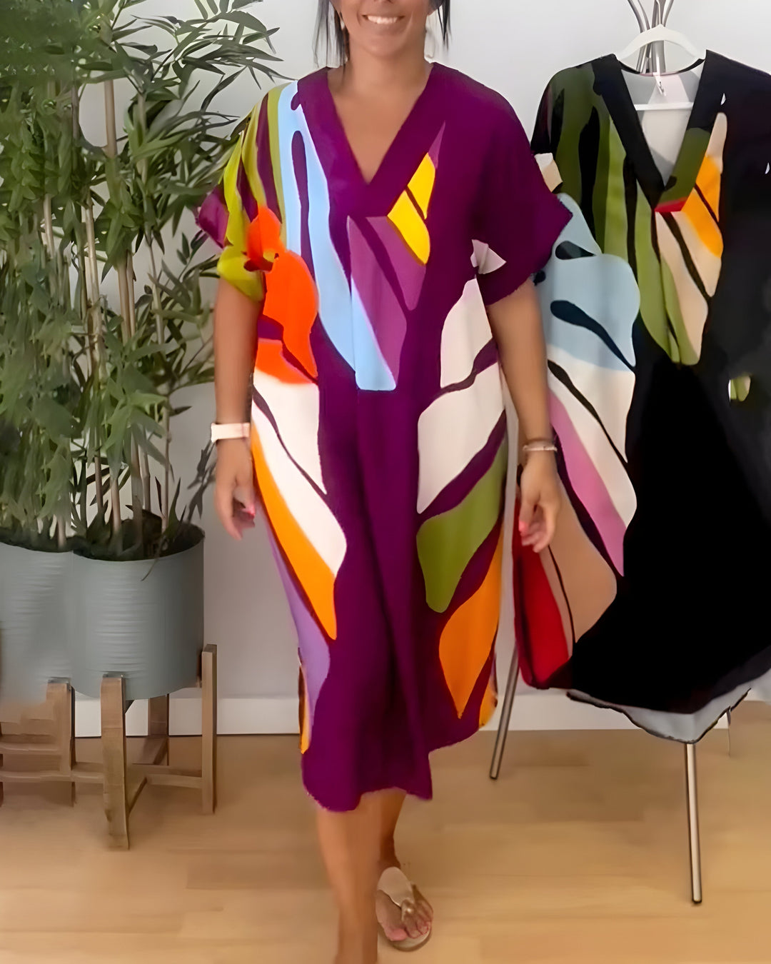 Rianna - Kleid mit Modernem Abstract-Design