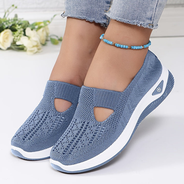 Komfortable Slip-On-Sneaker mit fester Passform