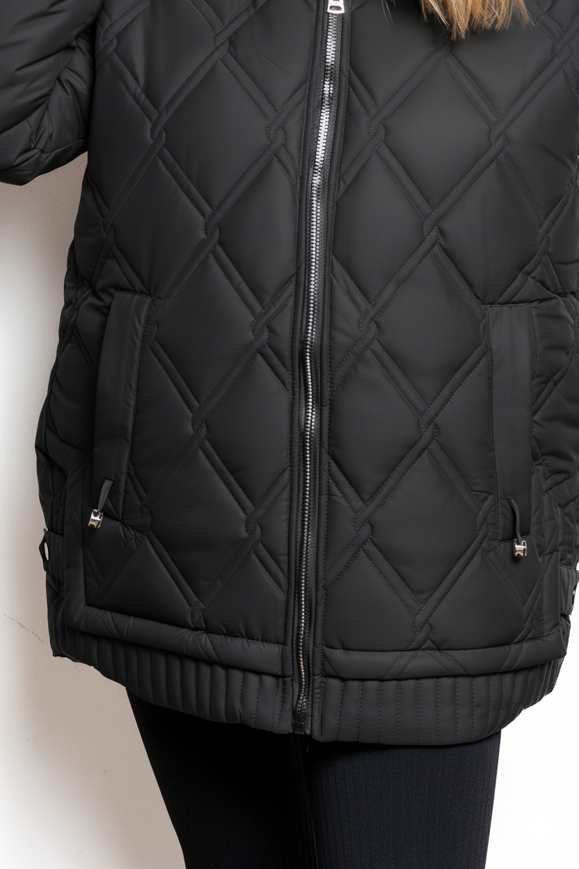 Teresa | Curvy Steppjacke mit Kapuze