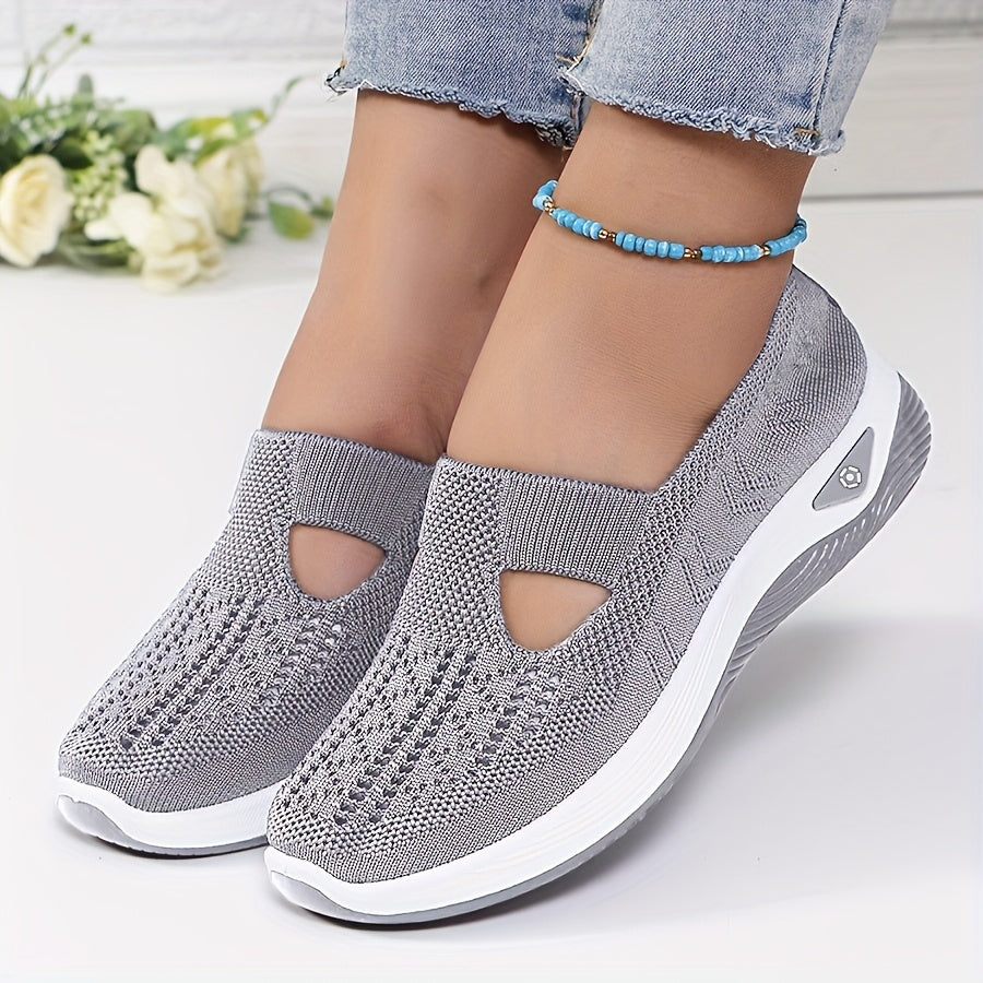Komfortable Slip-On-Sneaker mit fester Passform