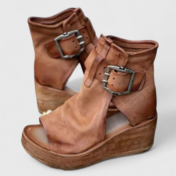 Karline - Klassische Keil-Sandalen