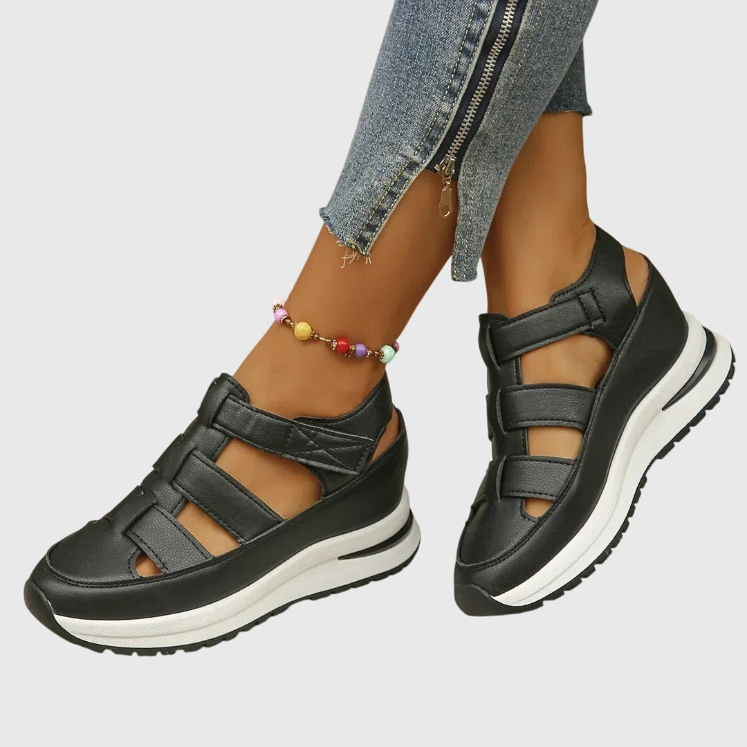 Finnie - Multifunktionale Orthopädische Sandalen