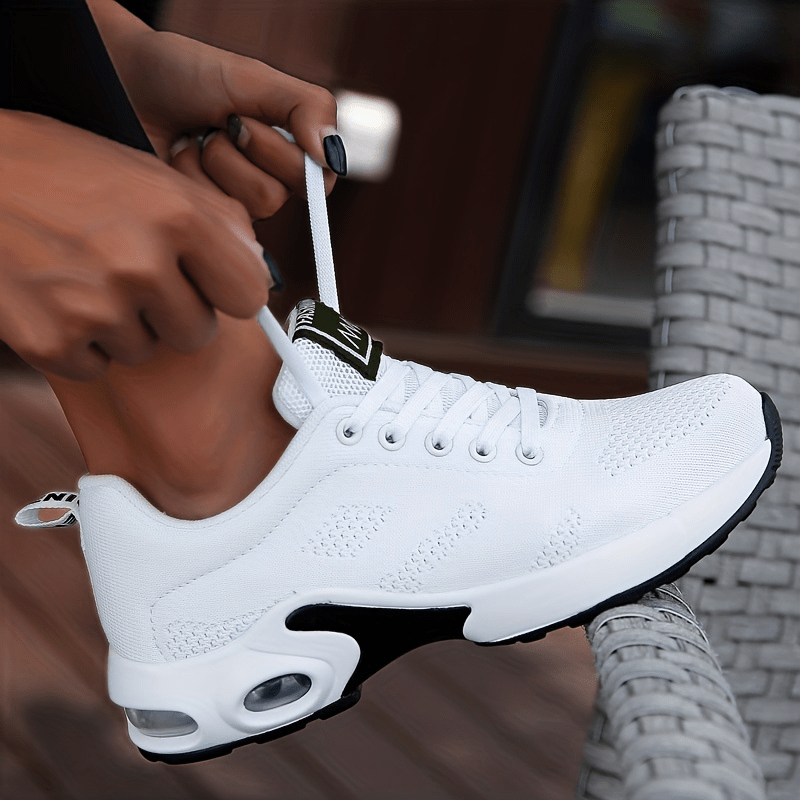 Atmungsaktive, gepolsterte und rutschfeste Sneakers