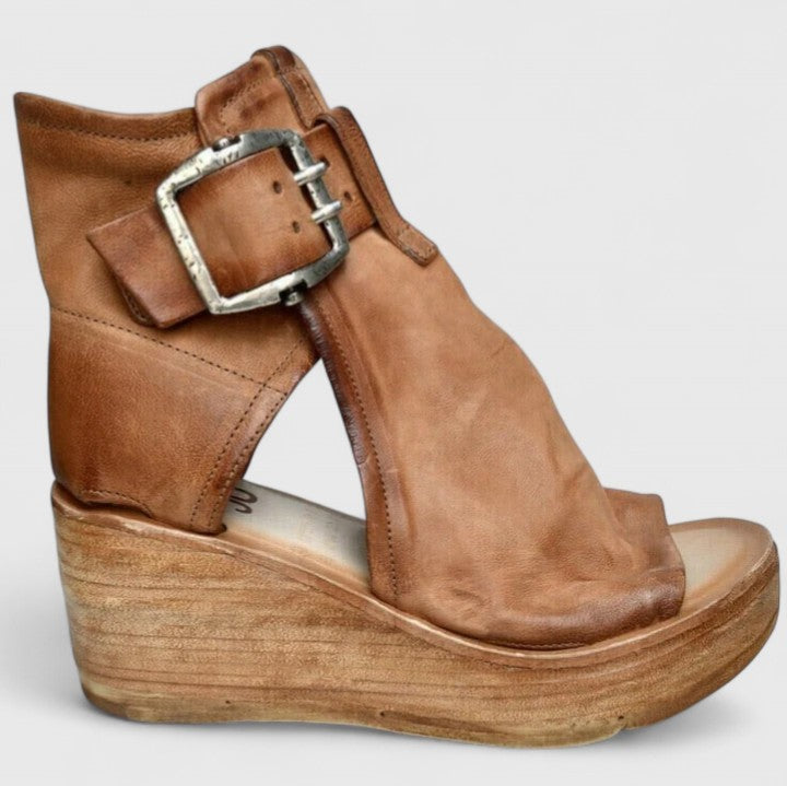 Karline - Klassische Keil-Sandalen