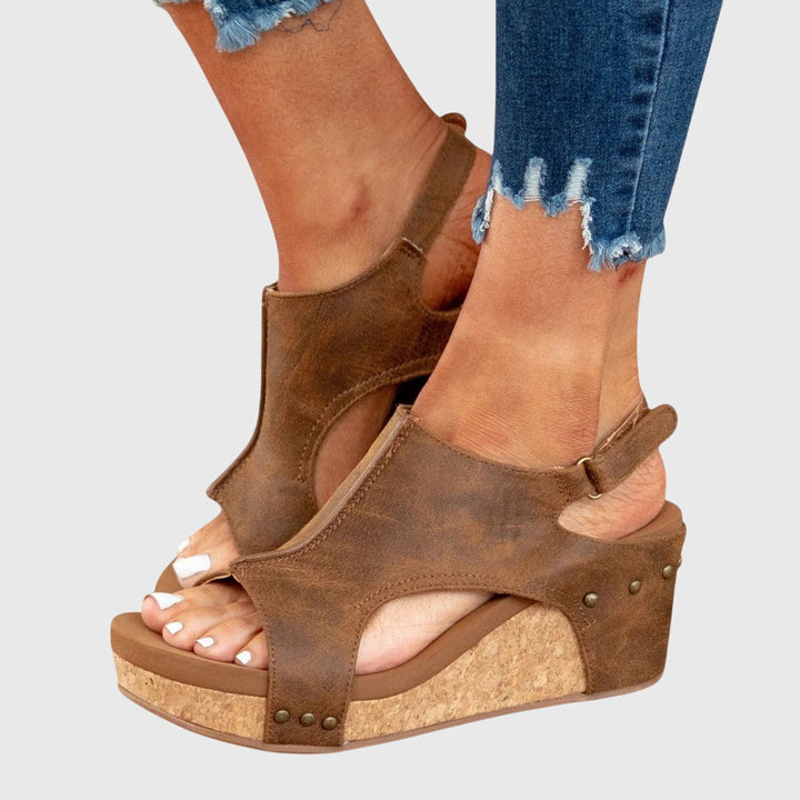 Marni - Stilvolle orthopädische Sandalen