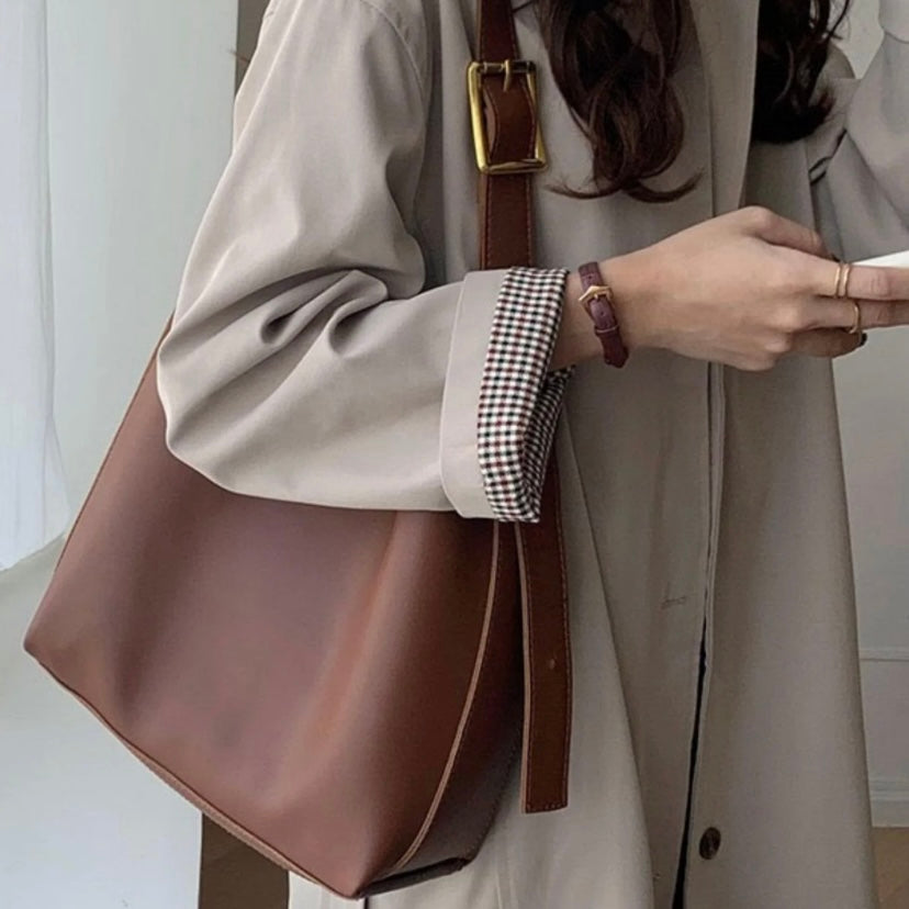 Stacy™ | Stilvolle Lederhandtasche