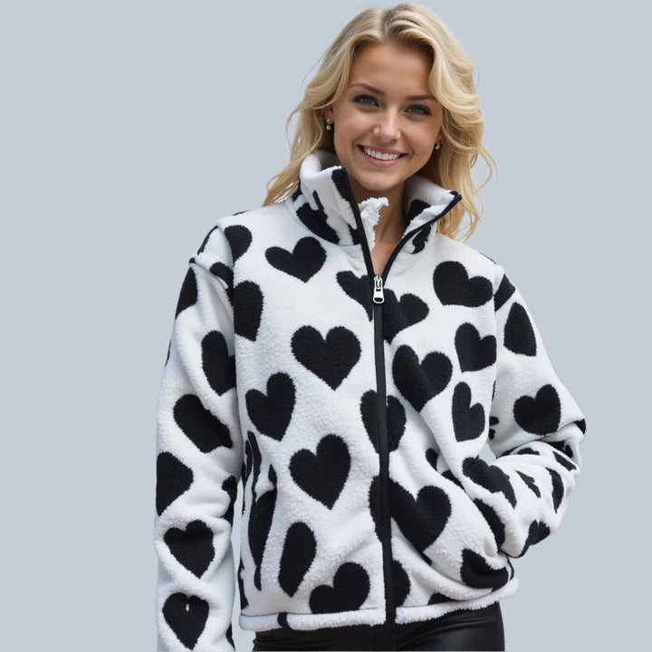 Ottavia | Wendbare Teddyjacke mit Herzmuster