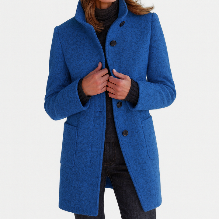 Marta | Gerade Jacke mit Stehkragen und Knöpfen