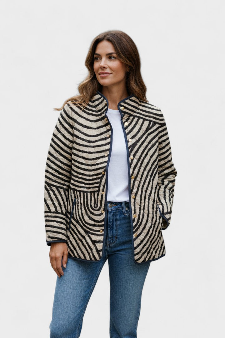 Sorella – Steppjacke mit grafischem Spiralmuster