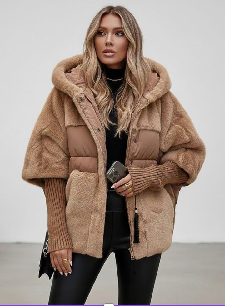 Noemi | Teddyjacke mit gepolsterten Einsätzen und Kapuze