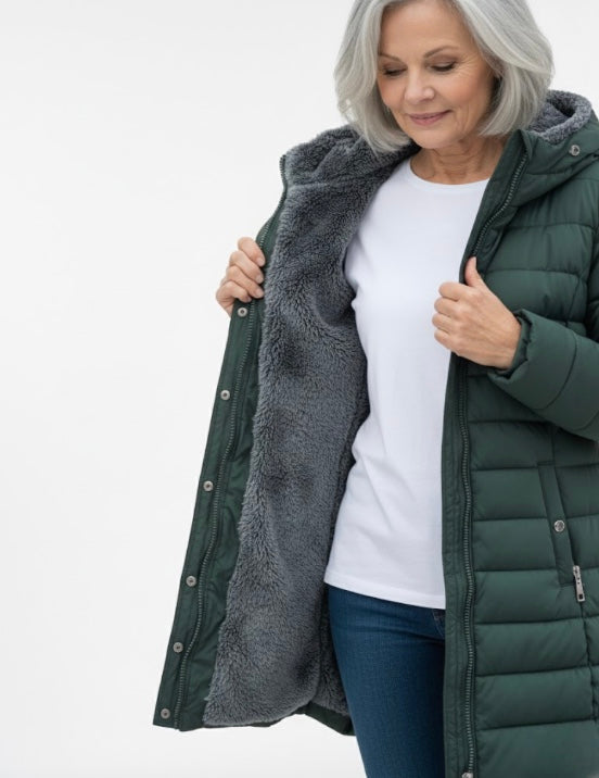 Isabella | Langer Steppmantel mit Kapuze