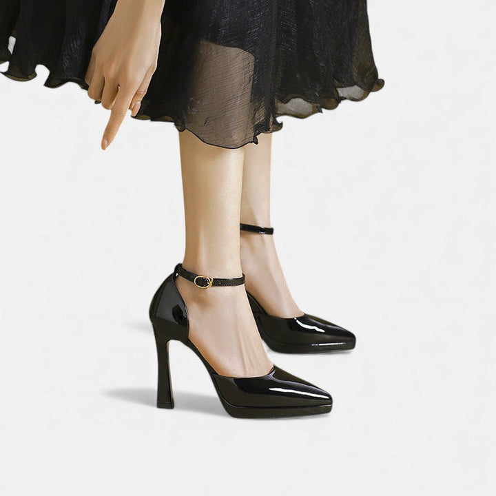 Evette Leather Pumps