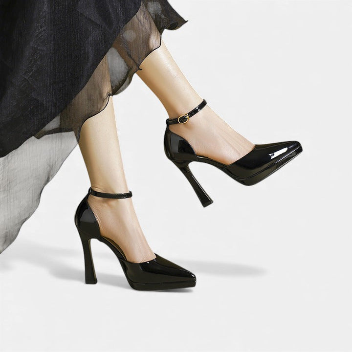 Evette Leather Pumps