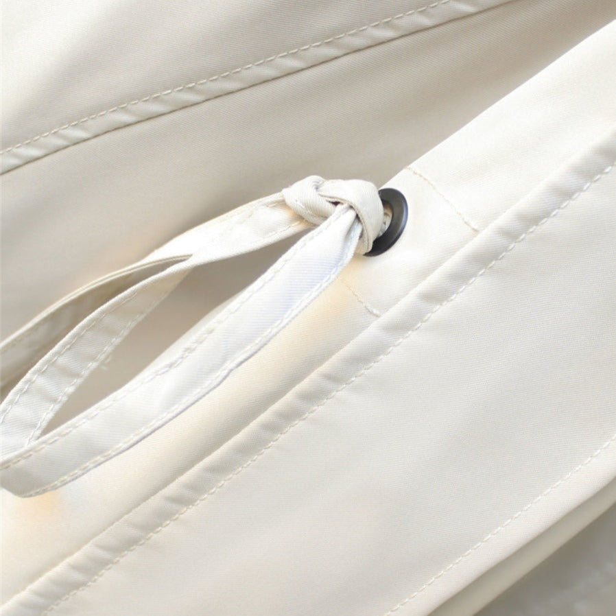 Alvienne – Stilvolle Jacke mit Wetterschutz und Windschutz