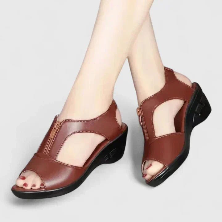 Farrah - Stilvolle Orthopädische Sandalen