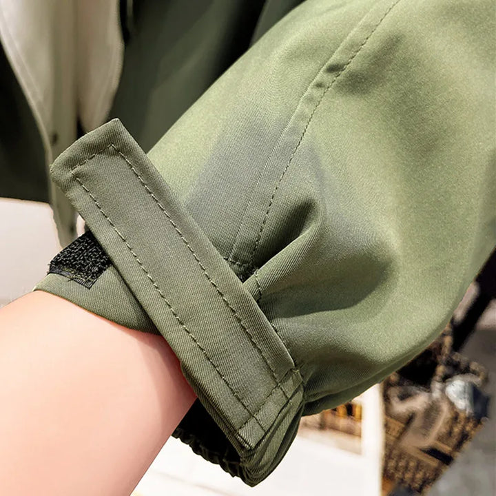 Alvienne – Stilvolle Jacke mit Wetterschutz und Windschutz