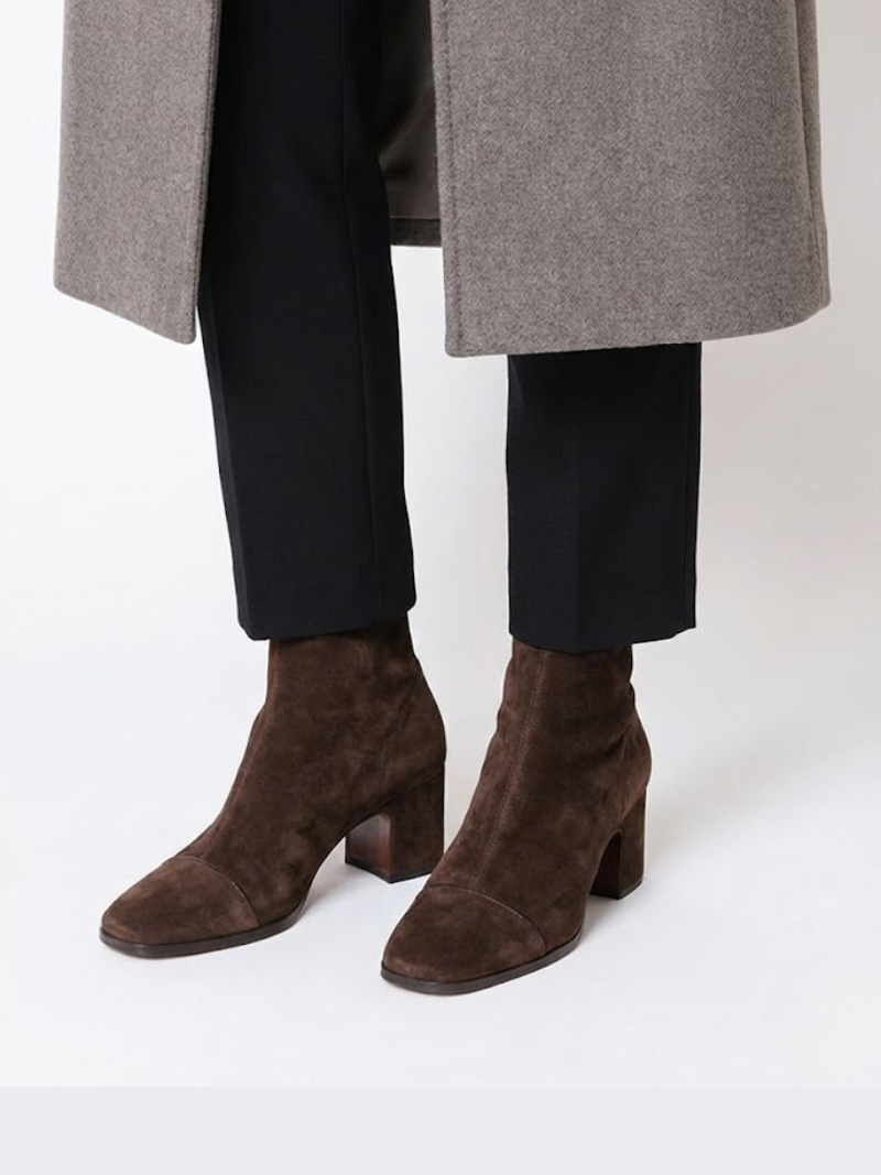 Alma – Veloursleder-Stiefeletten mit Absatz