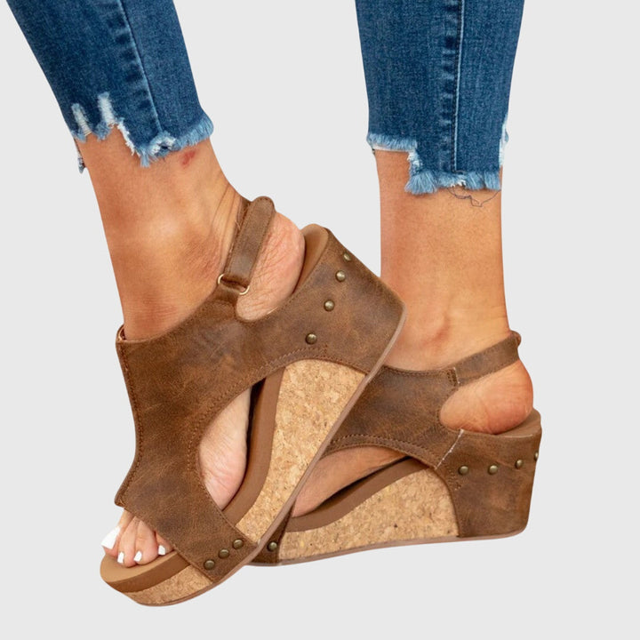 Marni - Stilvolle orthopädische Sandalen