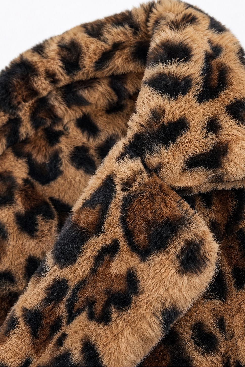 Paulina | Plüschmantel im Leoparden-Look
