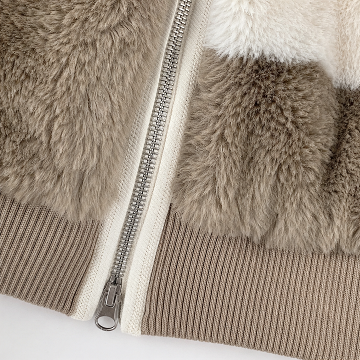 Theresa | Plüschjacke mit Streifen-Design und Kapuze