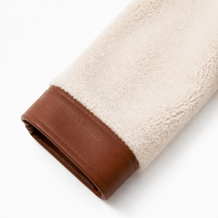 Sienna | Kuscheliger Mantel mit Lederoptik-Details