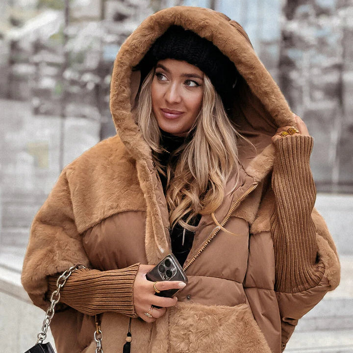 Valeria | Hybrid-Steppjacke mit Plüschbesatz und Kapuze