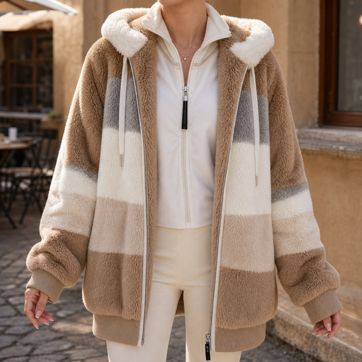Theresa | Plüschjacke mit Streifen-Design und Kapuze