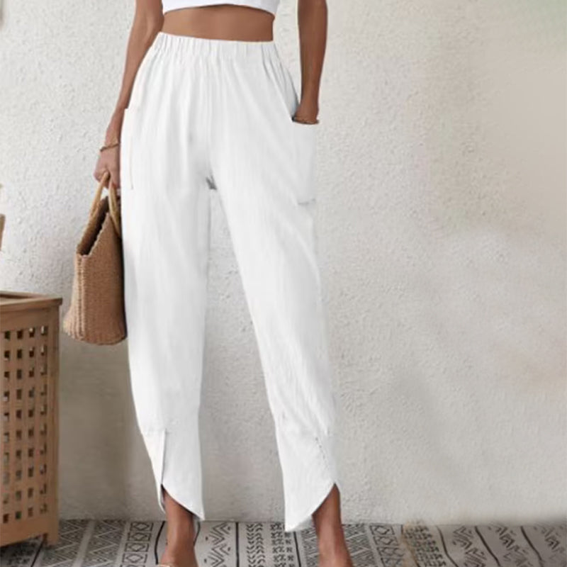 Essari - Hose mit Schlitzdetails
