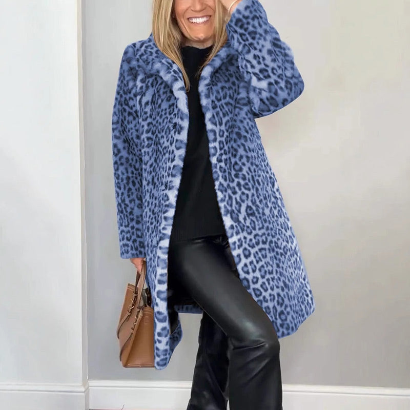 Greta | Mantel aus Öko-Fell mit Leopardenmuster
