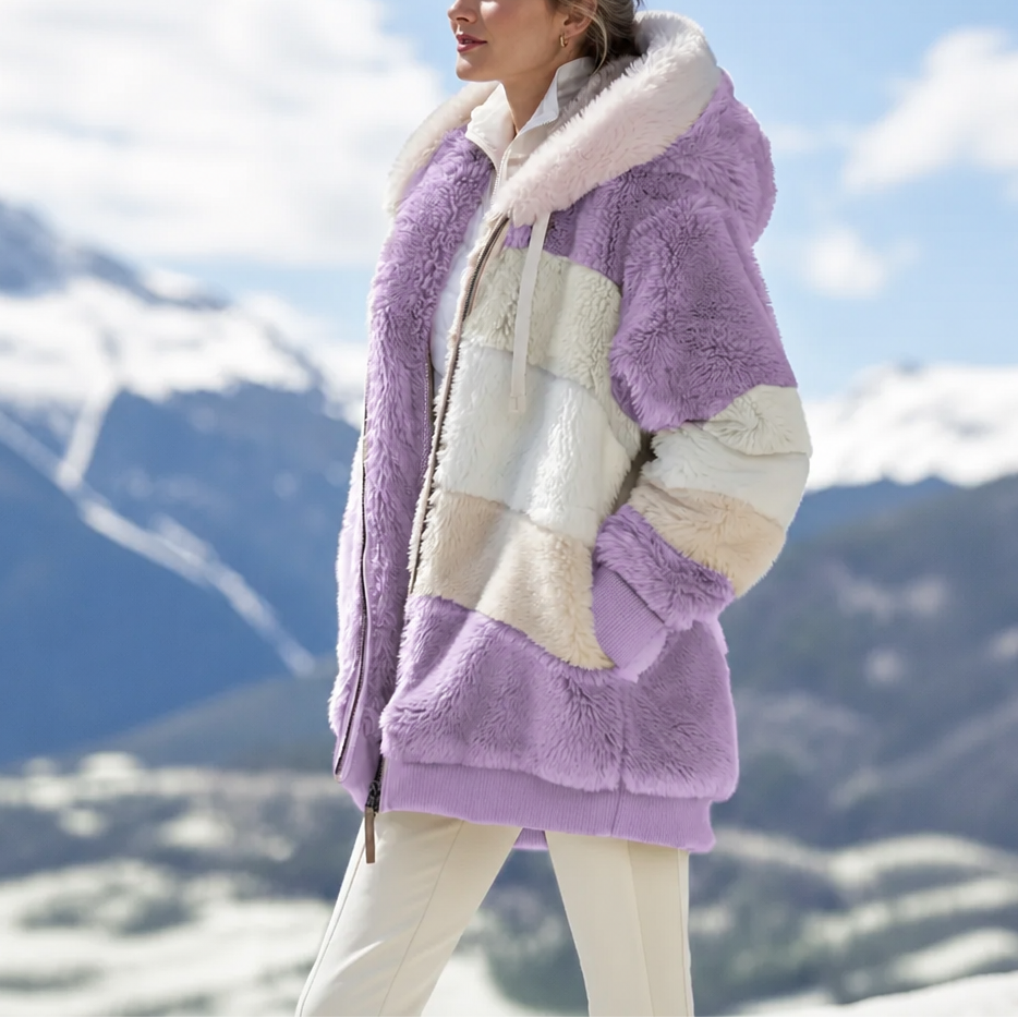 Theresa | Plüschjacke mit Streifen-Design und Kapuze