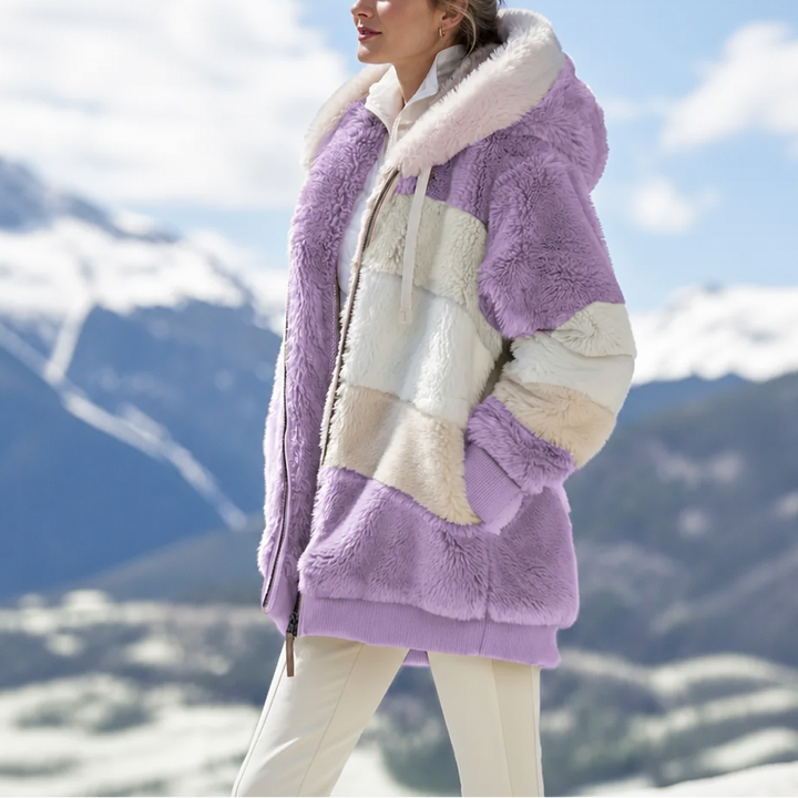 Theresa | Plüschjacke mit Streifen-Design und Kapuze