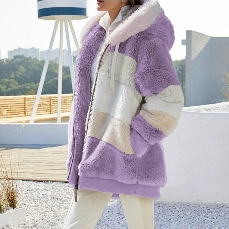 Serena | Teddy-Jacke mit Farbblock, Kapuze und Reißverschluss